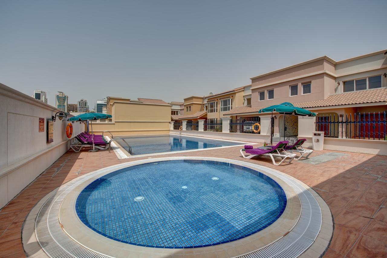 J5 Villas Holiday Homes Barsha Gardens Дубай Экстерьер фото